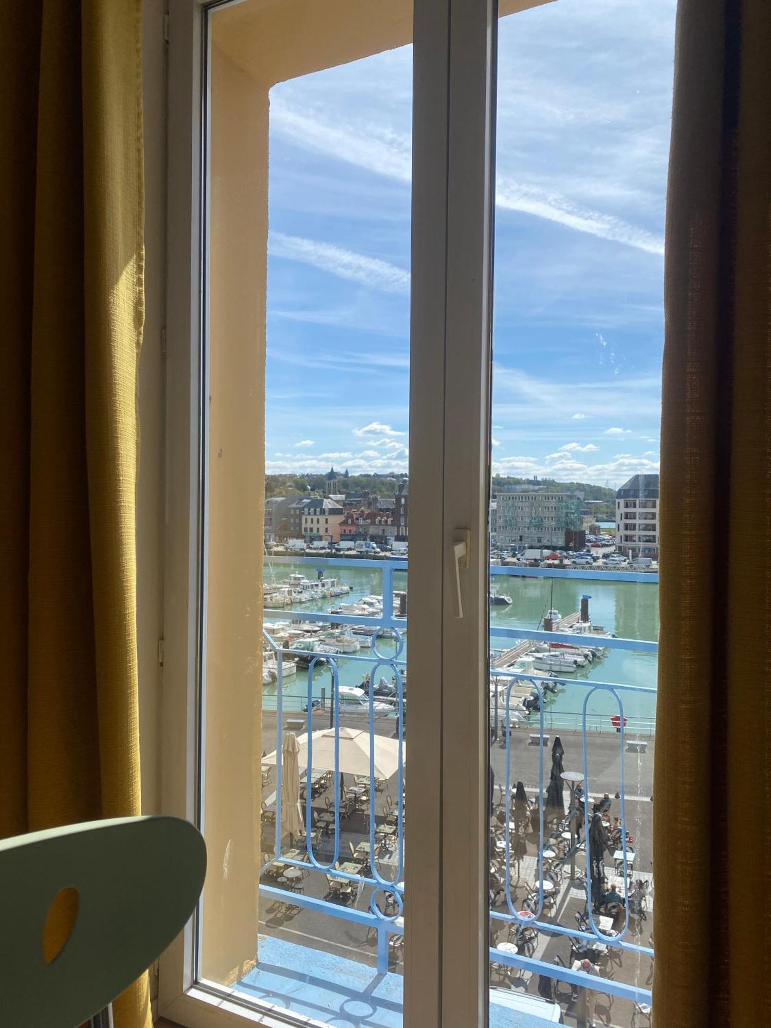 Etablissement 3 Etoiles Avec Ascenseur, 3 Appartements Lumineux Vue Port Avec Balcon, 200M De La Mer, Wifi Fibre, Tous Service Inclus Дьєпп Екстер'єр фото