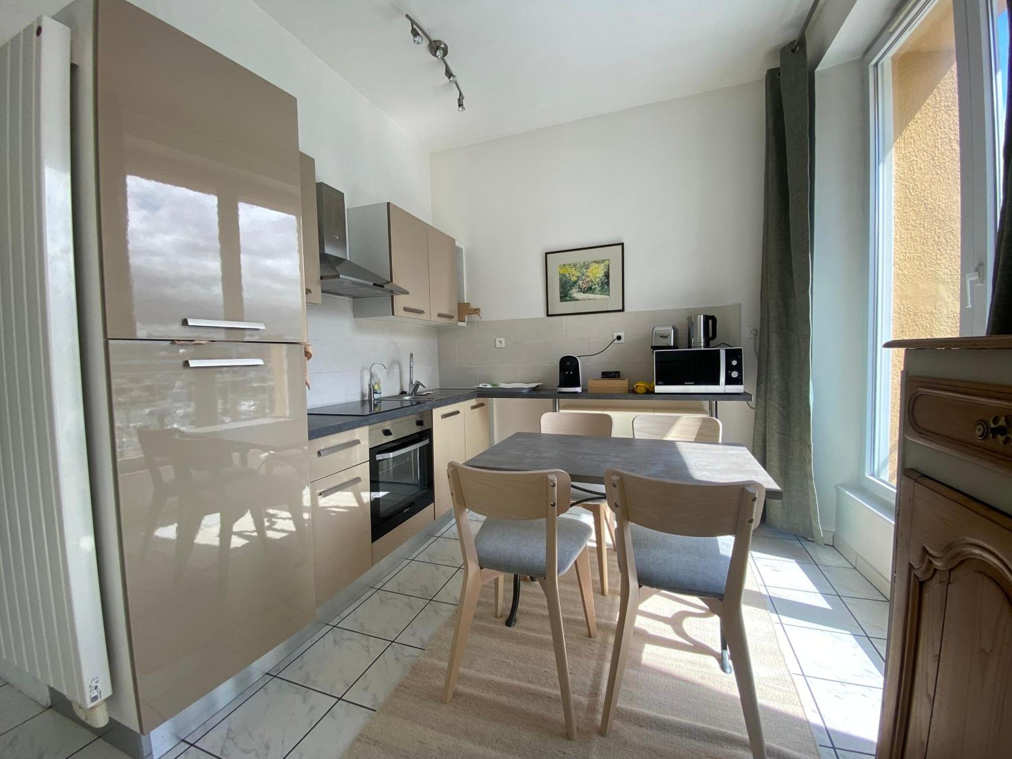 Etablissement 3 Etoiles Avec Ascenseur, 3 Appartements Lumineux Vue Port Avec Balcon, 200M De La Mer, Wifi Fibre, Tous Service Inclus Дьєпп Екстер'єр фото