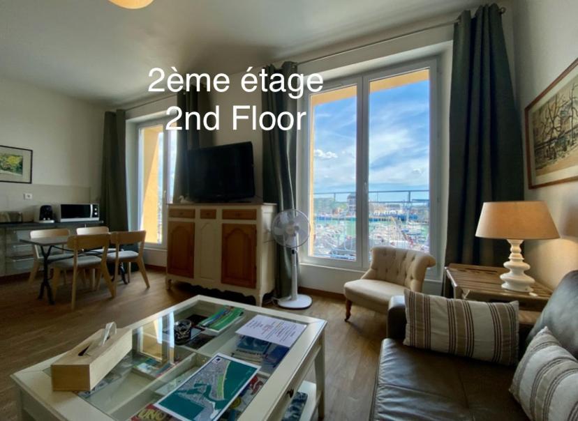 Etablissement 3 Etoiles Avec Ascenseur, 3 Appartements Lumineux Vue Port Avec Balcon, 200M De La Mer, Wifi Fibre, Tous Service Inclus Дьєпп Екстер'єр фото